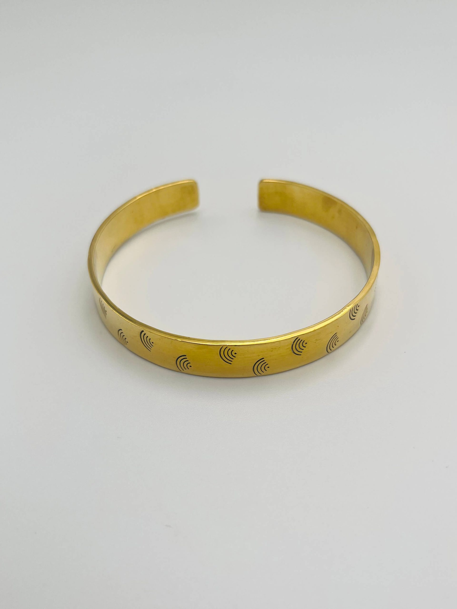 Arc Pattern Recycled Brass Cuff Bracelet - Image 2